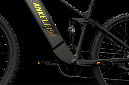 Vélo électrique de ville LANKELEISI RX600PRO équipé d’une suspension arrière pneumatique réglable