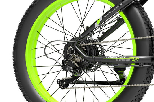 Vélo Électrique Tout-Terrain LANKELEISI XC4000 Équipé d'un Dérailleur Arrière Shimano 7 Vitesses