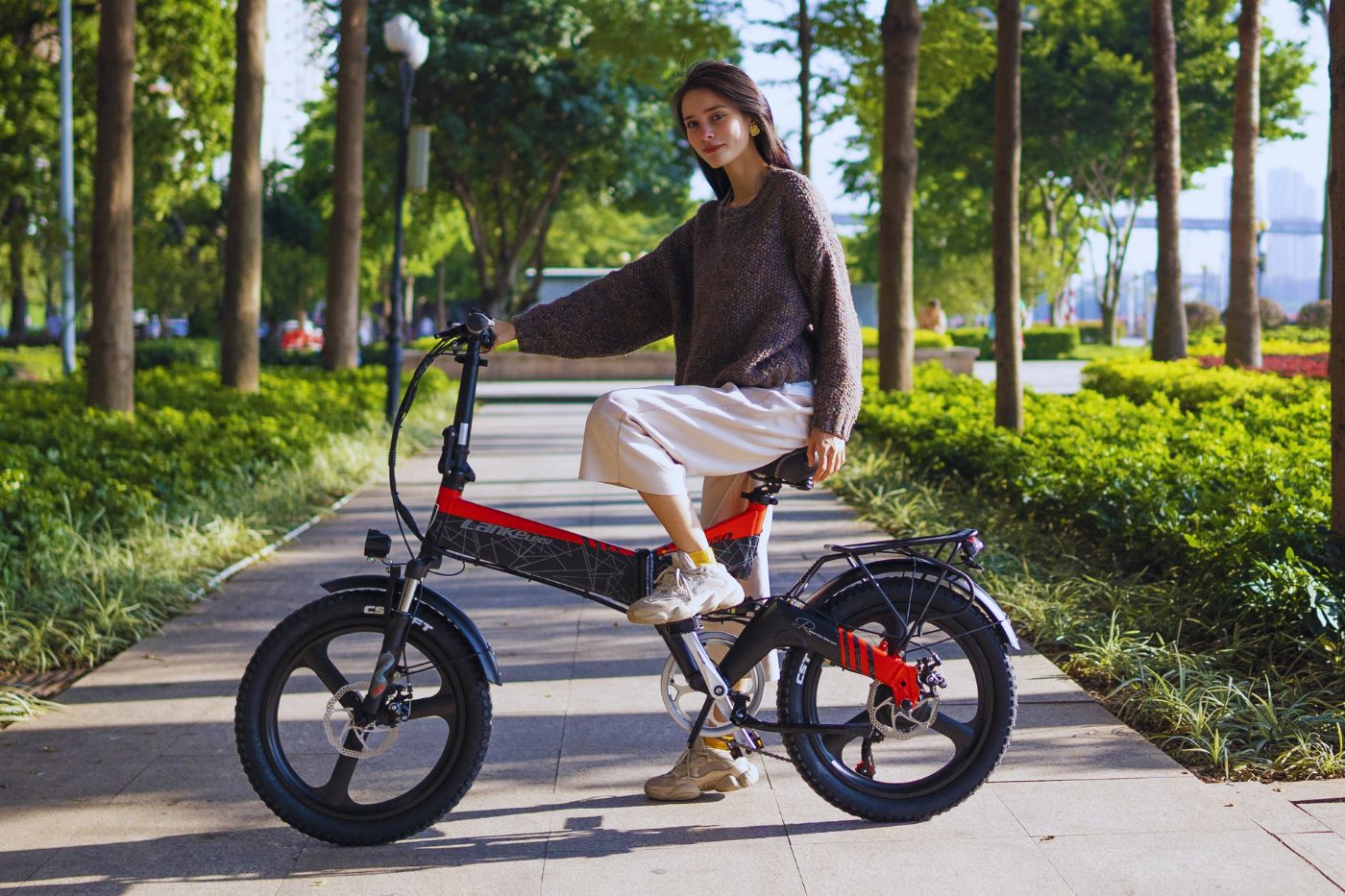 Vélo Électrique Urbain Pliant LANKELEISI G650, Moteur Arrière de 500W