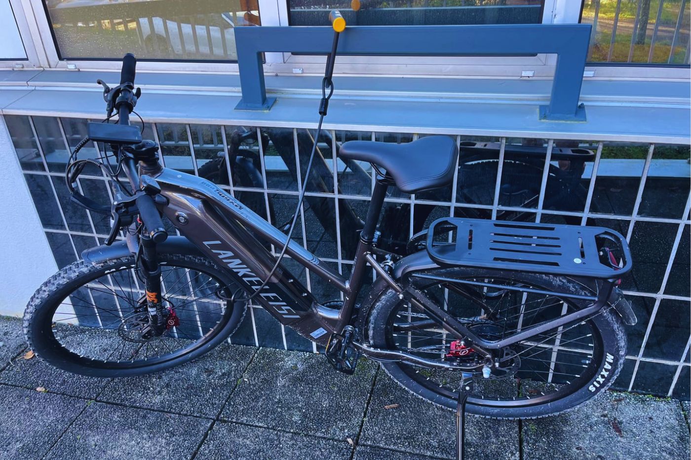 LANKELEISI MX600PRO Vélo Électrique Urbain, Moteur Arrière 500W, Autonomie de Pédalage de 150KM