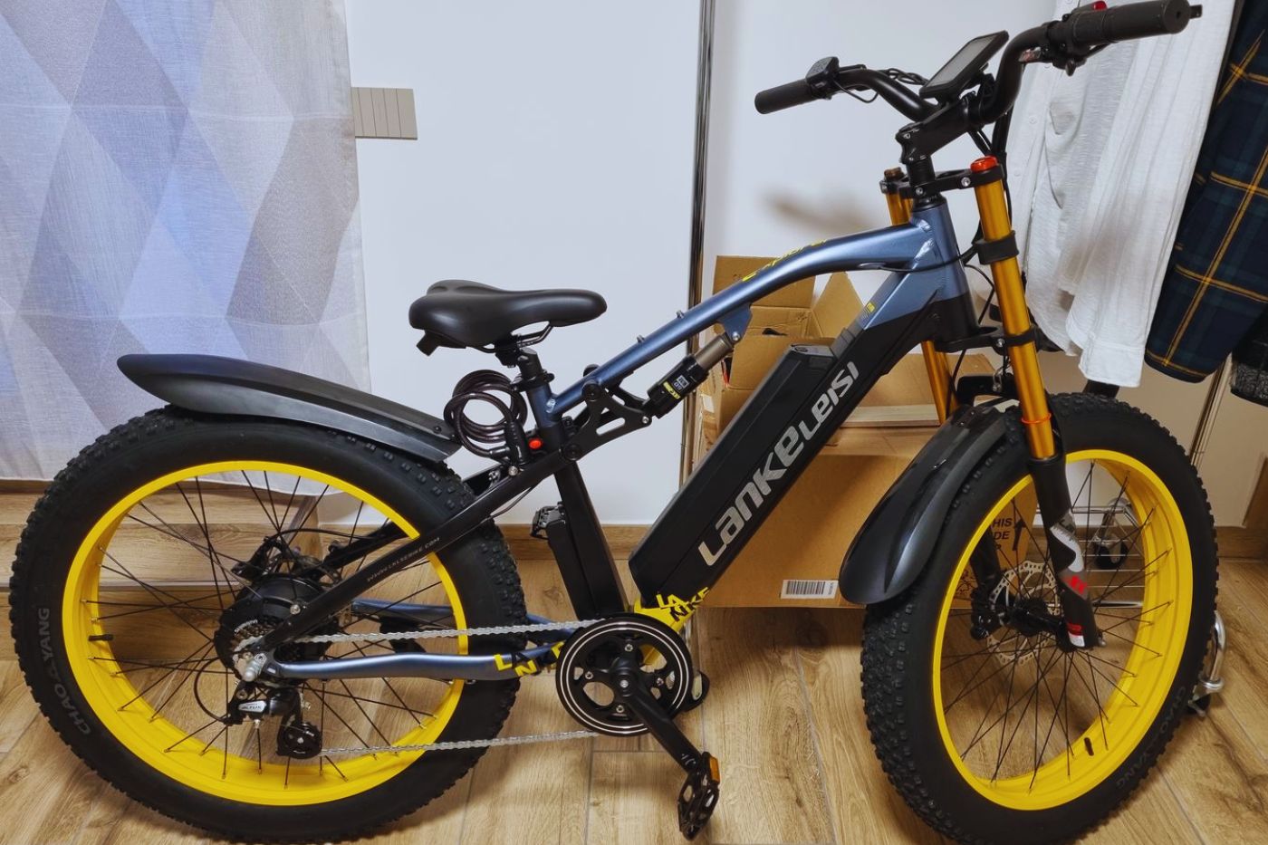 Vélo Électrique de Montagne LANKELEISI RV700 avec Suspension Complète