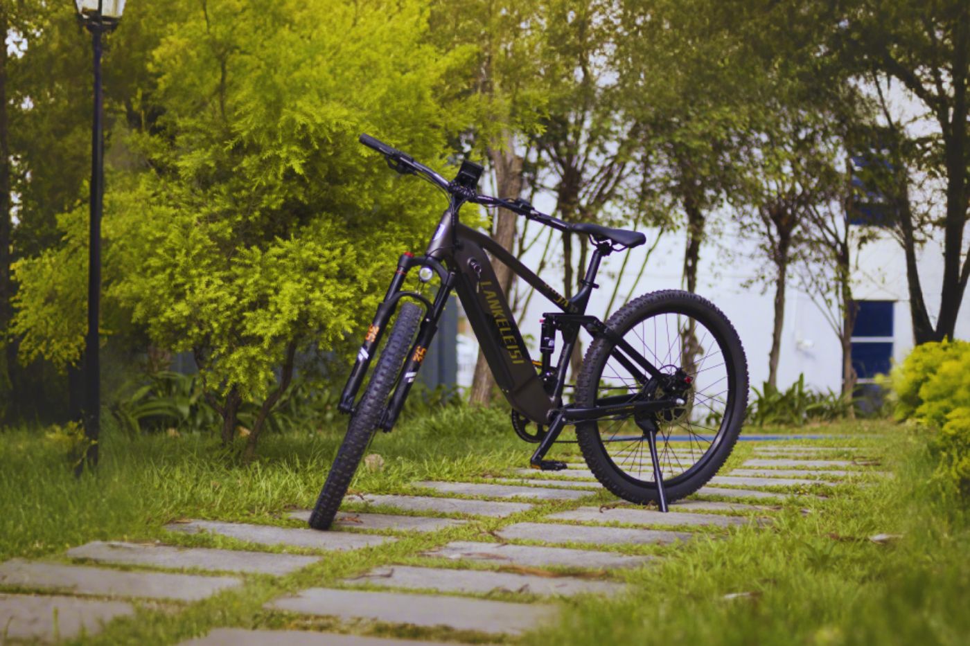 Vélo électrique de ville LANKELEISI RX600PRO avec batterie Samsung 960Wh，150KM