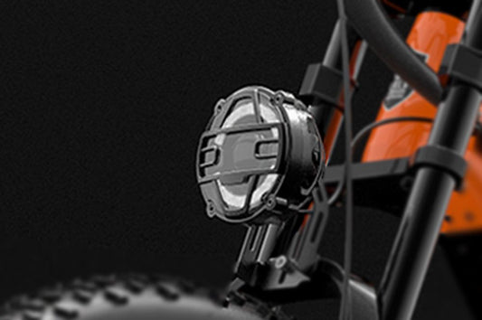 Vélo électrique tout-terrain LANKELEISI RV800PLUS équipé d’un phare avant de 4,5 pouces