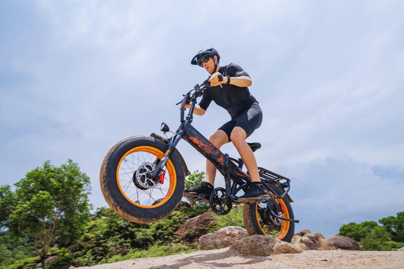 LANKELEISI X2000MAX Vélo électrique pliant 2000W Moteur puissant