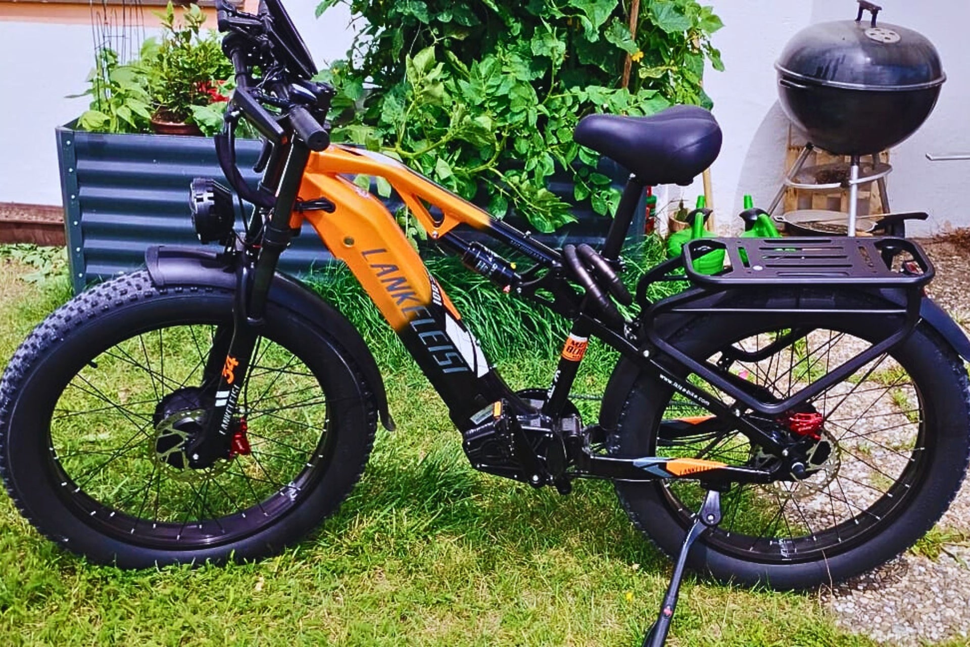 Vélo de montagne Lankeleisi MG800MAX avec double moteur 2000W, batterie Samsung 48V 20Ah et autonomie maximale de 130KM